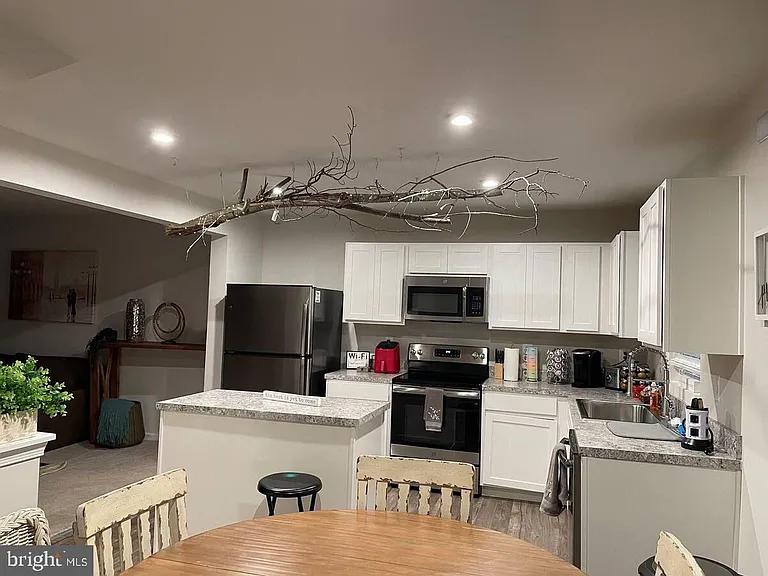 264 Sage Cir — Photo 8