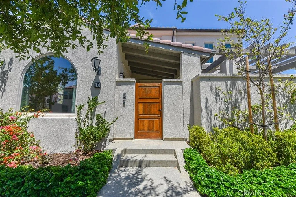 4 bed, 1851 sqft, $5,100 — Photo 3
