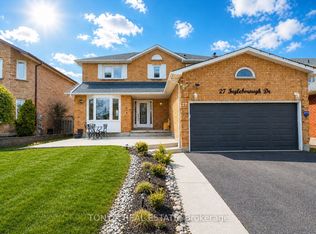 27 Ingleborough Dr, Whitby, ON L1N8J9