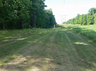 W11552 High Falls Rd, Crivitz, WI 54114