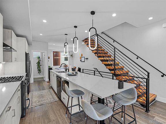 2nd image of 2350 Tremont Place #6
