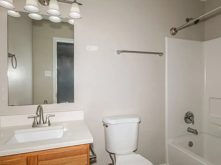 10387 Fairmont Ln — Photo 12