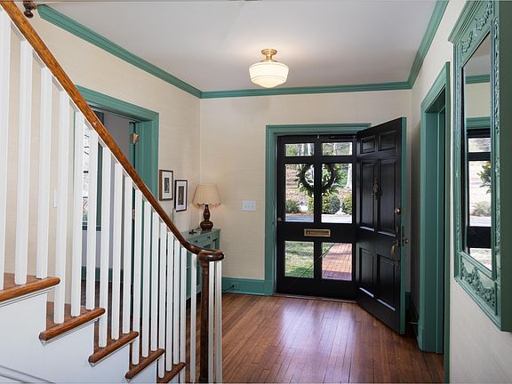 4th image of 3433 Dover Rd