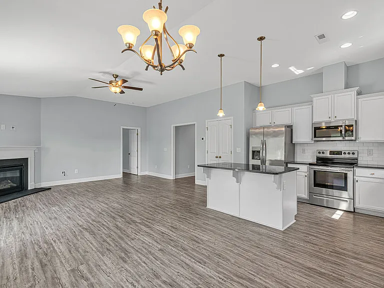 203 Pastoral Ct — Photo 19