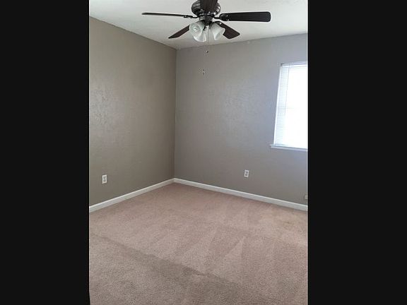 4th image of 1270 NW 57th St