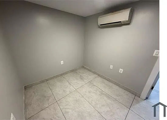 1649 Nelson Ave #2A — Photo 5