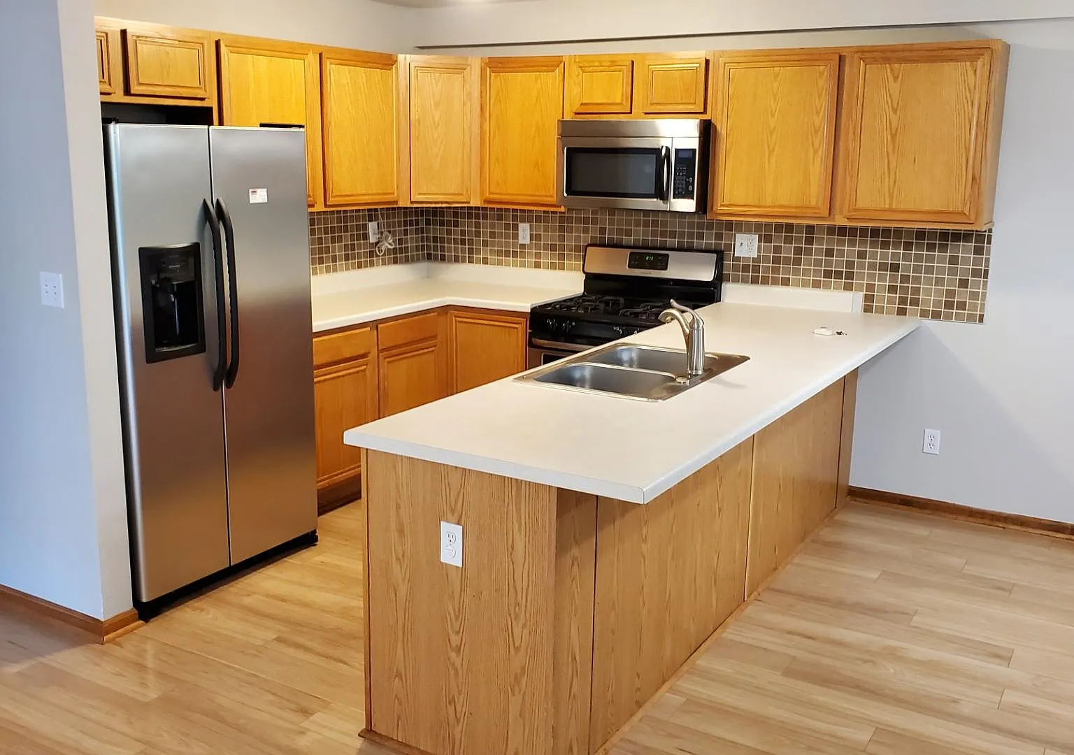 2033 Anajli Way - 1 — Photo 3