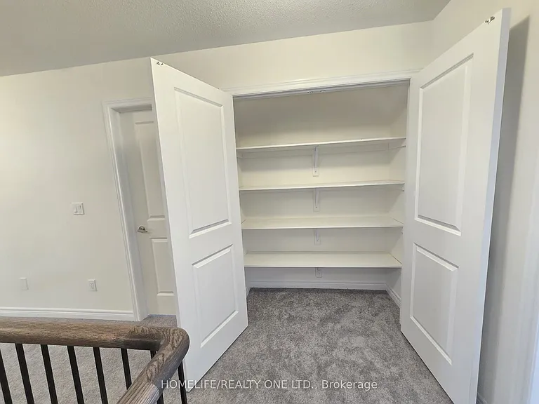 1493 Davis Loop S — Photo 35