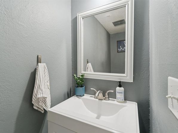 oklahoma-city-oklahoma-21976881 picture