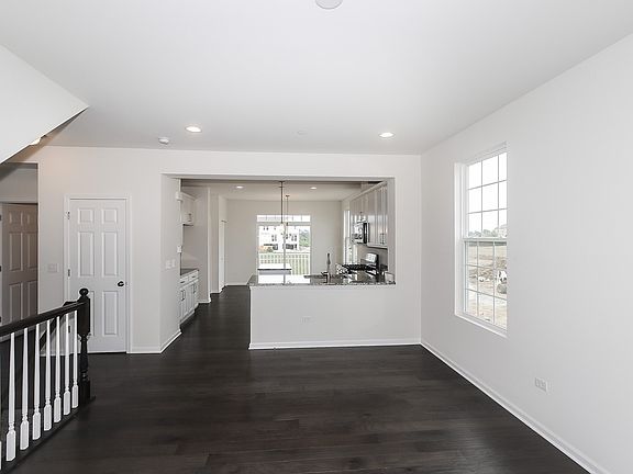 5th image of 13906 S Addison 1.04 Trl