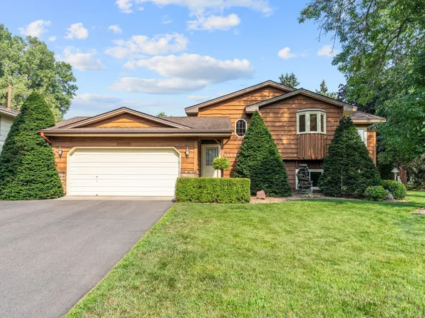 12000 Maryland Ct N, Champlin, MN 55316