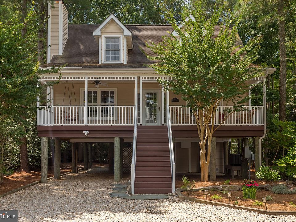 1st image of 434 Black Gum Dr