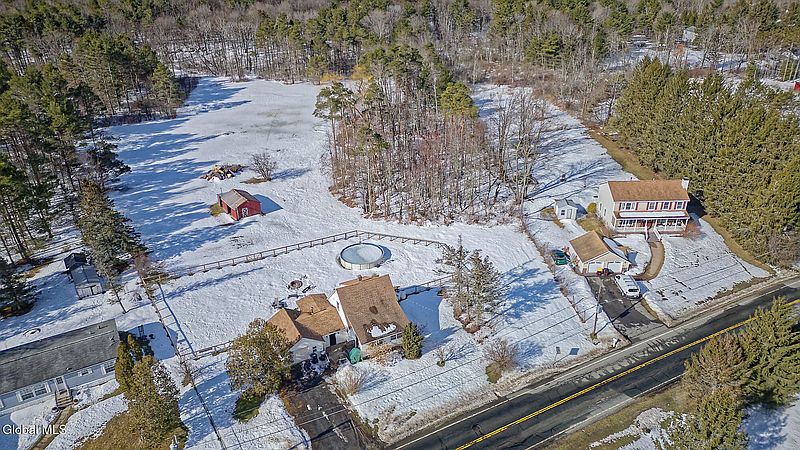 4th image of 177 Cole Road