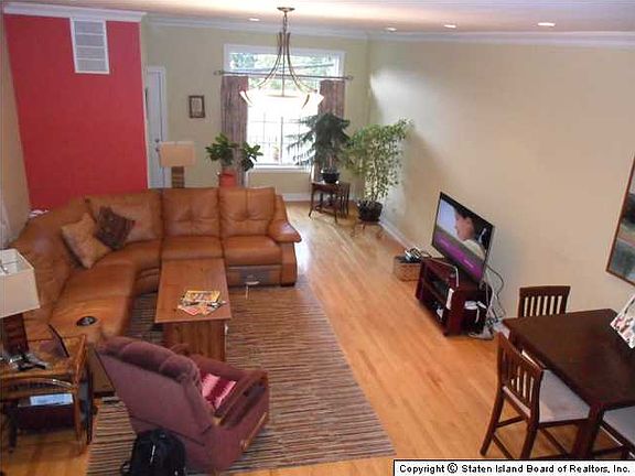 5th image of 178 Prospect Ave