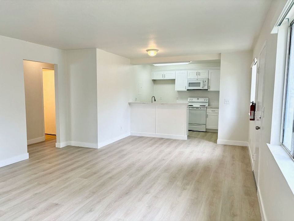 1st image of 2612 Anchor Ave