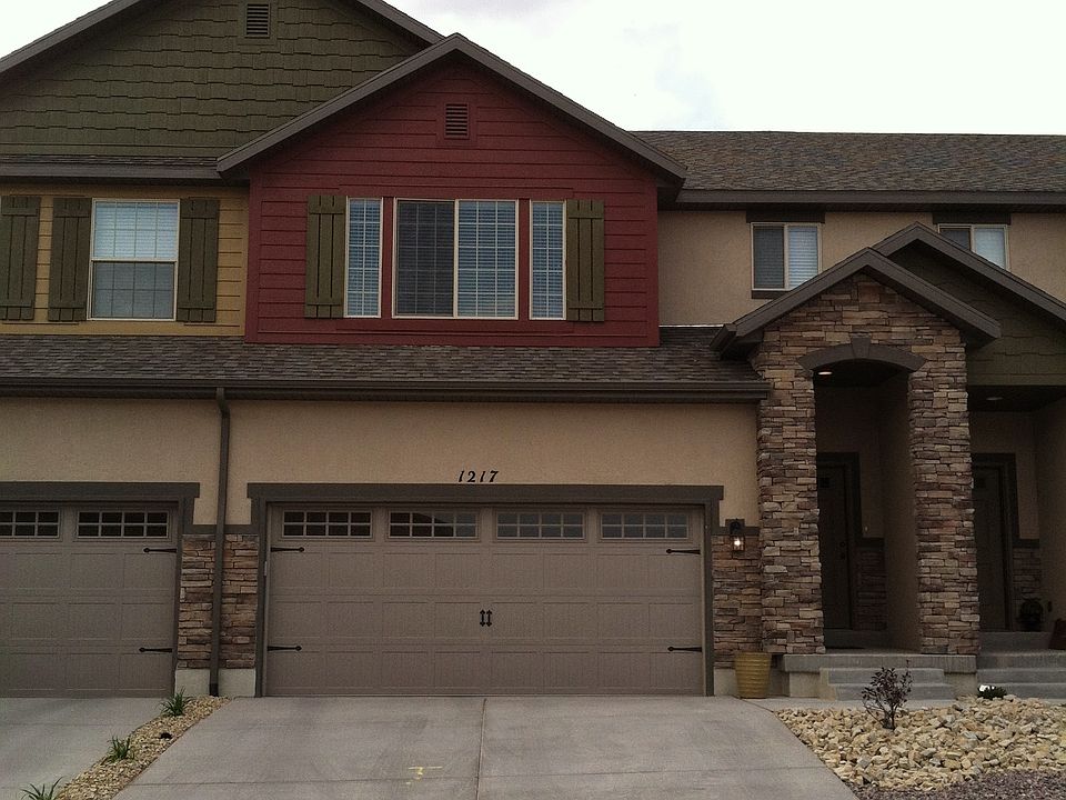 1st image of 1217 N Baycrest Dr