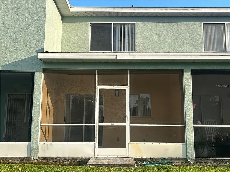 1727 Fluorshire Dr — Photo 38