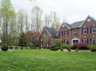 254 Pleasant Grove Rd, Long Valley, NJ 07853