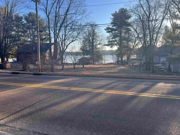 3 E Hiawatha Dr, Wisconsin Dells, WI 53965
