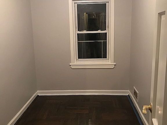 3rd image of 3825 Bailey Ave