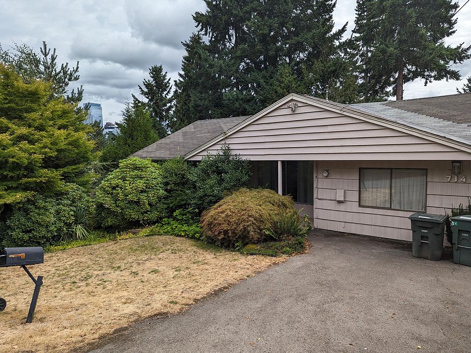 1st image of 714 100th Ave SE