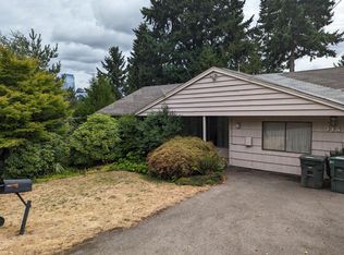 714 100th Ave SE, Bellevue, WA 98004
