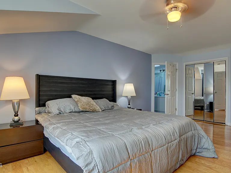 187 Kentucky Way — Photo 14