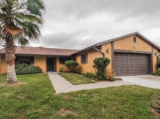 10602 Lazy Lake Dr, Orlando, FL 32821