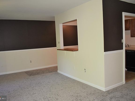 3rd image of 4413 Romlon St APT 302