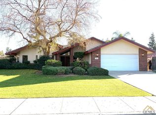 6901 Lassalette Dr, Bakersfield, CA 93308