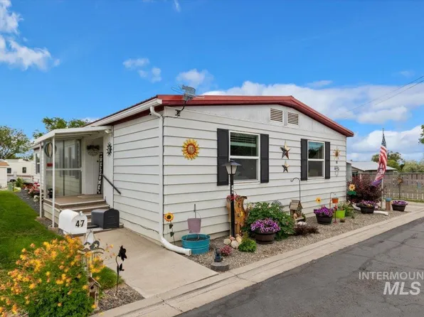 419 Fruitland Ave Trailer 49, Buhl, ID 83316
