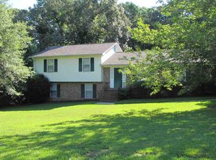 4 Brandie Ct, Spartanburg, SC 29301