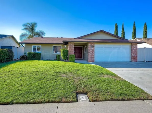 12526 Mustang Dr, Poway, CA 92064