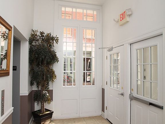 2nd image of 6 S Strawberry St APT 4