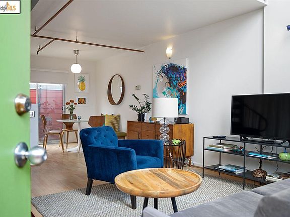 5th image of 3113 Shattuck Ave Unit 2