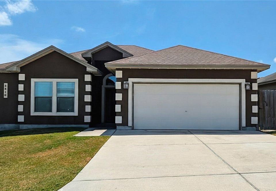 1st image of 2810 Lake Tranquility Cir