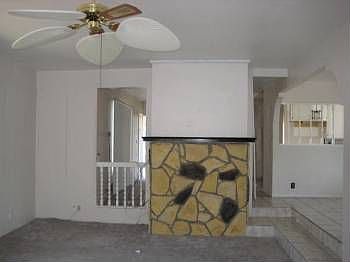 3rd image of 9820 Woodman Ave
