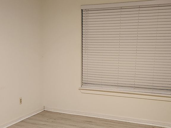4th image of 3705 S Lake Orlando Pkwy APT 1