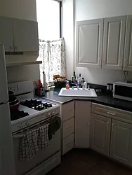Rented by Aidonis Realty