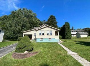 611 Jade Ave, Altoona, PA 16602