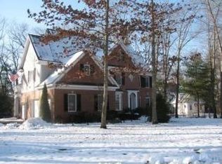 5 Wingate Ct, Stratham, NH 03885