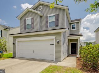 141 Lakepointe Dr, Savannah, GA 31407