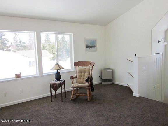 4th image of 34281 Marysville St