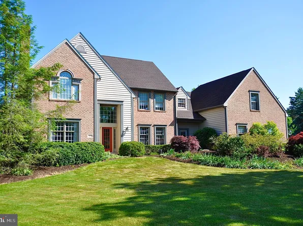 101 Meadow Lark Ln, Boalsburg, PA 16827