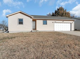 5924 W 40th St S, Wichita, KS 67215