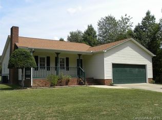 310 Rollingbrook Rd, Kings Mountain, NC 28086