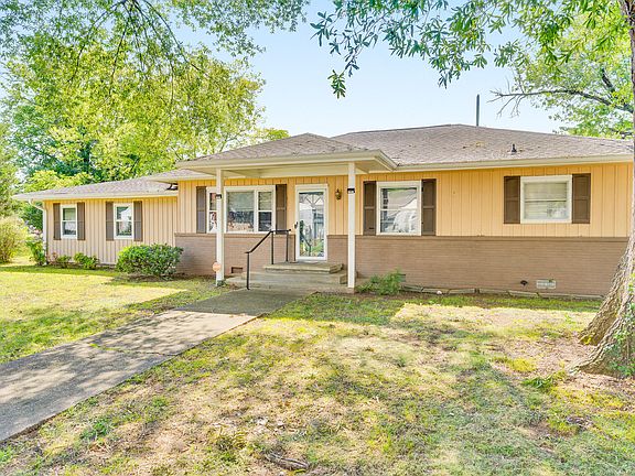 3rd image of 300 Haney Dr