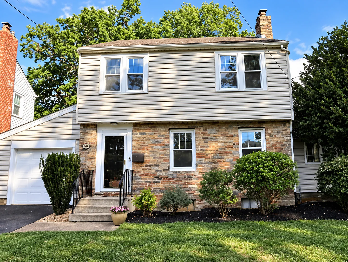 3 bed, 2043 sqft, $3,200 — Photo 3