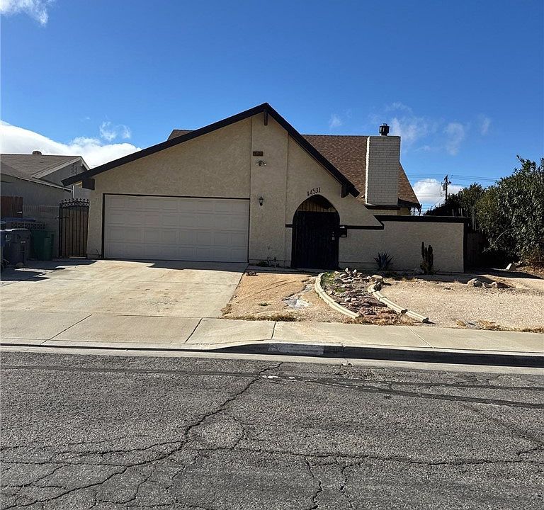 1st image of 44531 Gillan Ave