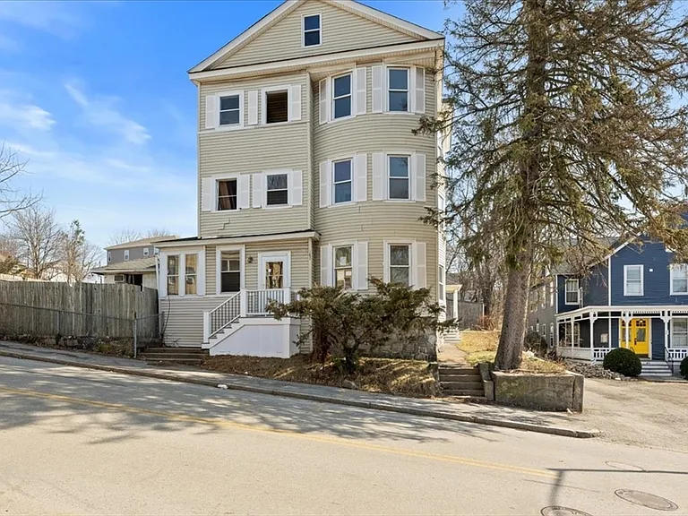 183 Vernon St #3 — Photo 42